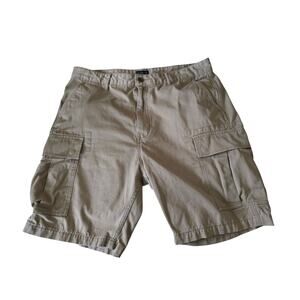 Levi Strauss & Co, Men's Cargo Style Shorts Size 36